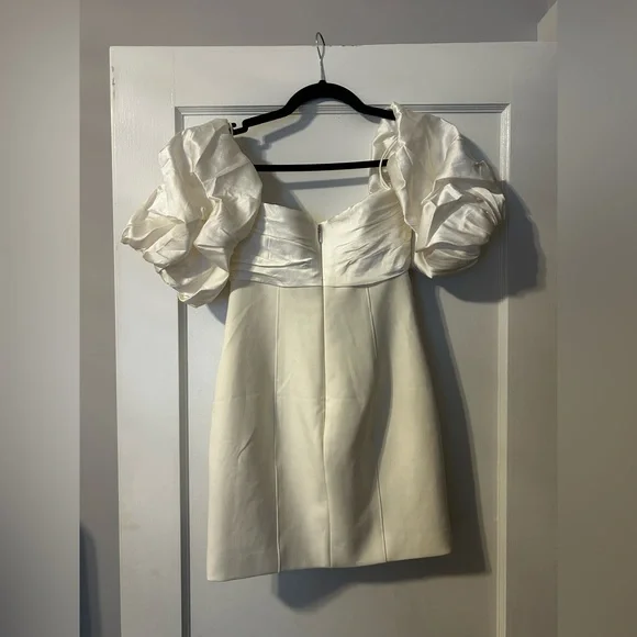 Cinq à Sept White Sleeve Mini Dress - Picture 3 of 5